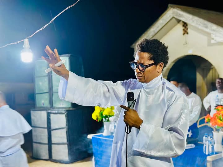 SOLOMON OSHOFFA: THE MESSENGER OF JESUS GOSPEL.