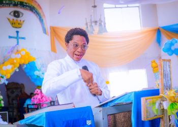 SOLOMON OSHOFFA GOT THE RHYTHM! Take’s the Gospel to CCC Calvary Parish 1, Lagos