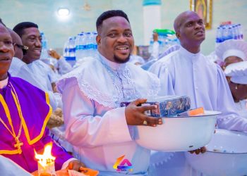 AJIDARA CELEBRATES BIRTHDAY IN STYLE!