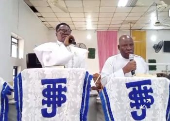 AMISSA SERVICE HELD FOR SUP/EVANG & M/C ADEFESO AT CCC NATIONAL HEADQUARTERS MAKOKO! M/S/E Banjo Honours Childhood Friend at Solemn Gathering