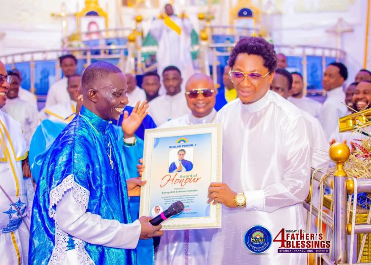 EVANG. SOLOMON OSHOFFA HONOURED AT CCC BEULAH PARISH, WARRI, DELTA STATE! ACKNOWLEDGES PROPHET ASIAVA’S PROPHETIC IMPACT.