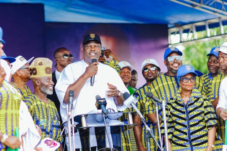 LAGOS 2027: SAMUEL MAWUYON AJOSE DECLARES GOVERNORSHIP BID!!!!!! CCC ELDERS, PARTY LEADERS STORM IKEJA IN MASSIVE SHOW OF SUPPORT