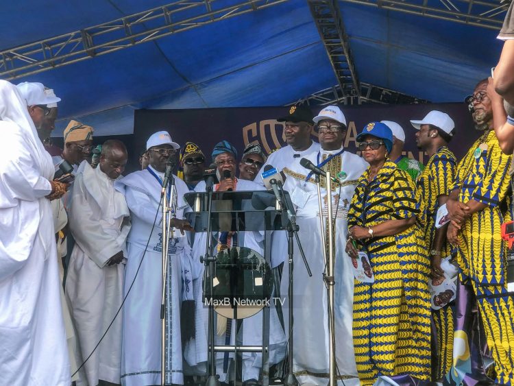 REV. PASTOR EMF OSHOFFA DRUMS SUPPORT FOR SAMUEL MAWUYON AJOSE’S GUBERNATORIAL AMBITION