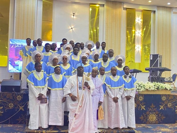 EASTER: OONI HOSTS CCC & OTHER CHOIRS, REWARDS WINNERS WITH CASH & FOOD ITEMS