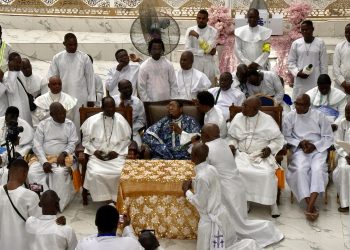 NO MORE FIGHT BETWEEN US! PASTOR DECLARES MSE NUNAYON AS OYO STATE HEAD
