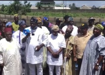 SAMUEL MAWUYON AJOSE LAYS FOUNDATION OF ADMINISTRATIVE BUILDING IN BADAGRY AS PART OF BIRTHDAY ACTIVITIES