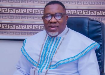 VSE GBENGA TANIMOWO MARKS NEW AGE WITH THANKSGIVING AND PRAISE TO GOD