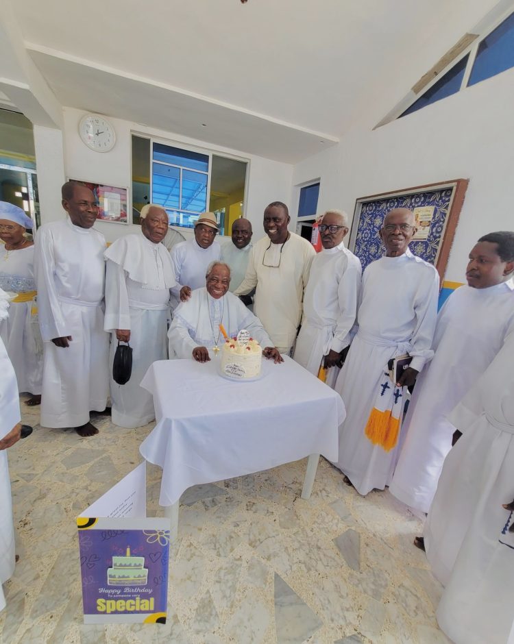 ELDERS OF CCC MAKOKO NATIONAL HEADQUARTERS AND CCC AGIDINGBI CATHEDRAL, LAGOS CELEBRATE MSE S.O. BANJO